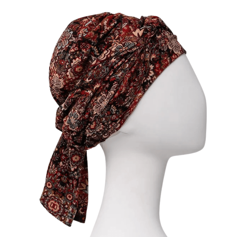 Juvela Turban mit Blumenmuster auf Schaufensterpuppe, seitlich ohne Stirnband