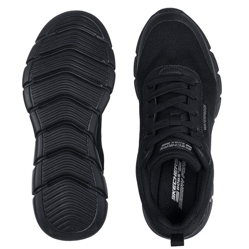 Schwarzer Skechers Herren-Sneaker von oben und eine passende Sohle mit Muster, von unten gesehen